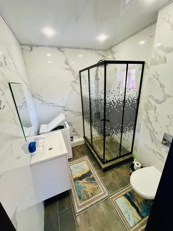 Коттедж Двухкомнатный дом с зоной отдыха и гамаком в 15 минутах от моря — Севастополь