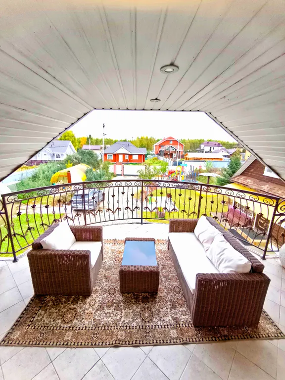 Коттедж с панорамным балконом, баня на дровах безлимит