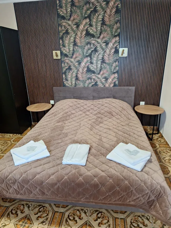 Квартира Квартира Пальма трёхместный комфортный номер с кроватями twin/dbl и одноместным диваном — Геленджик