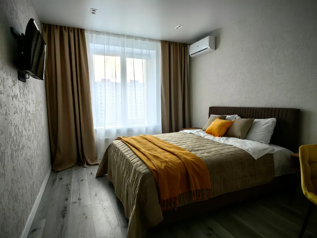 Уютная двухкомнатная квартира на берегу Оби