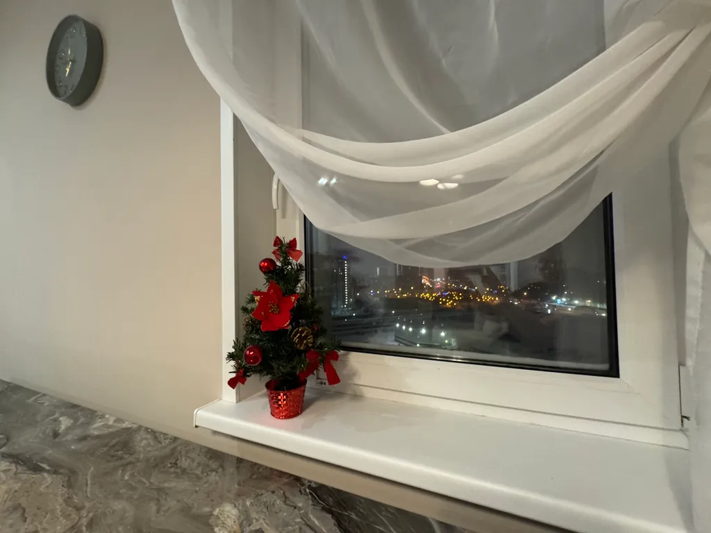 Квартира Квартира Новая, большая евротрёшка в центре с панорамным видом на город — Тюмень