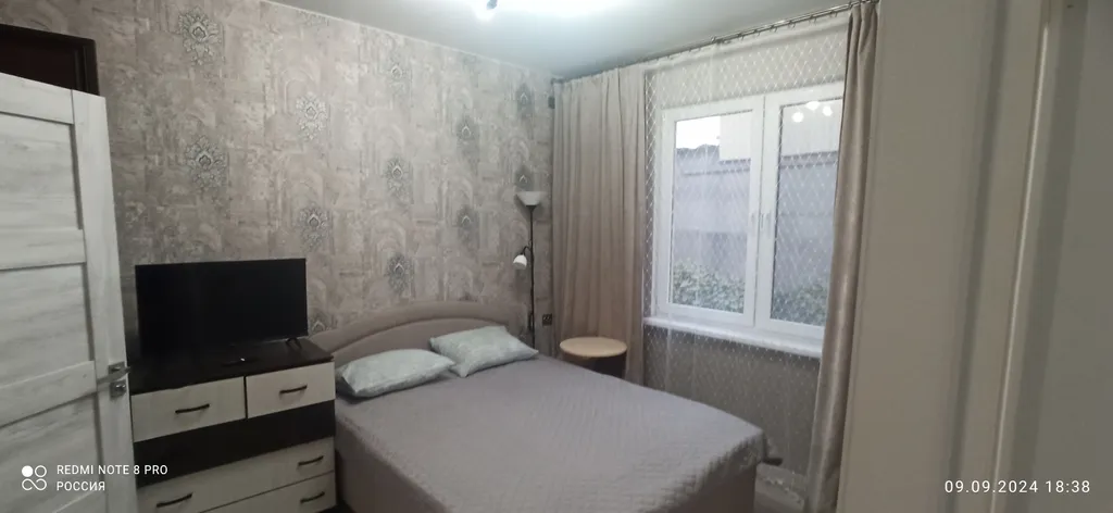 Домик на 4 человека две комнаты кухня гостиная и спальня