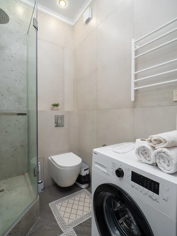 Уютная двухкомнатная квартира в районе Меги с видом на город