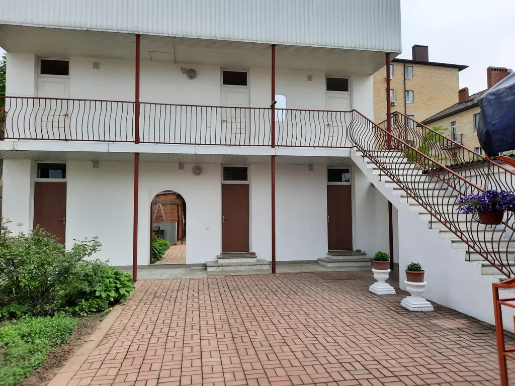 Трудящихся146