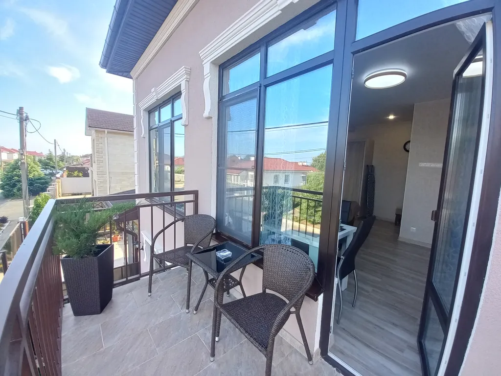 Уютная квартира с обалденным видом и балконом