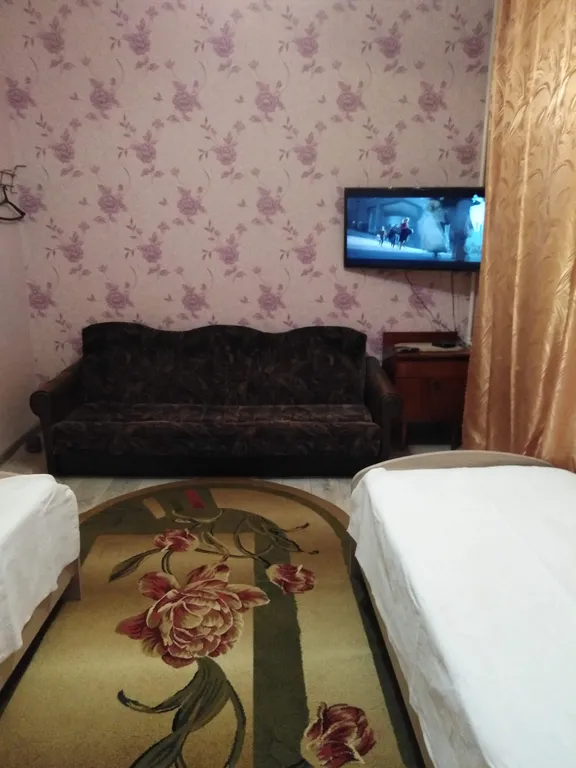 Уютная чистая, очень  тёплая трёхкомнатная квартира