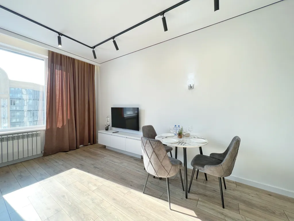 Five New business-class apart r-house near mega