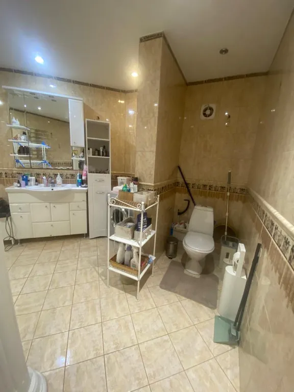 Квартира в новом доме около парка победы