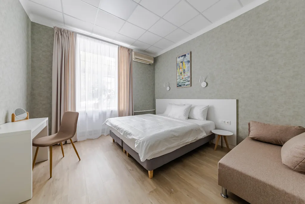 Короленко-7-Комнат