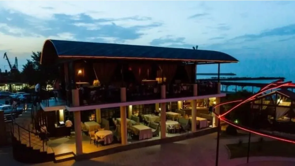 Уютная квартира в пешей доступности от центра с видом на море