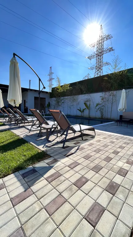 Коттедж с баней, бассейном и бунгало