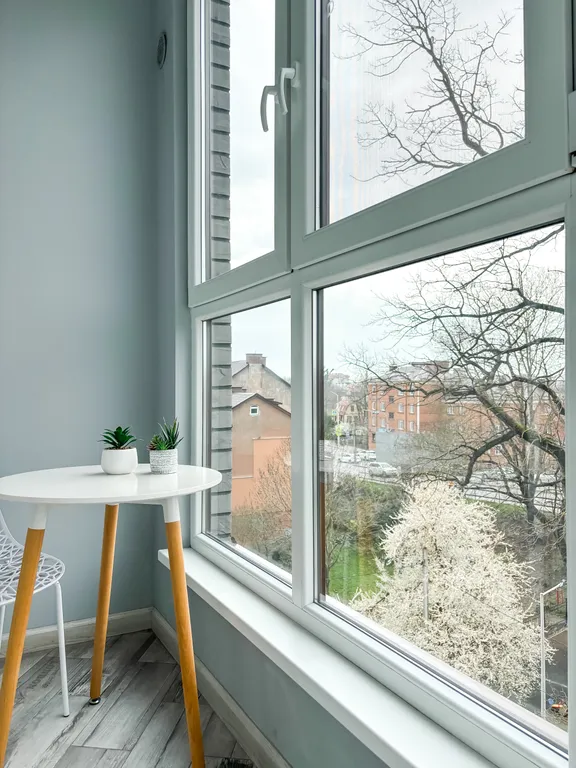 Квартира Уютна квартира Pavlov "Лазурь" с ванной и балконом — Калининград