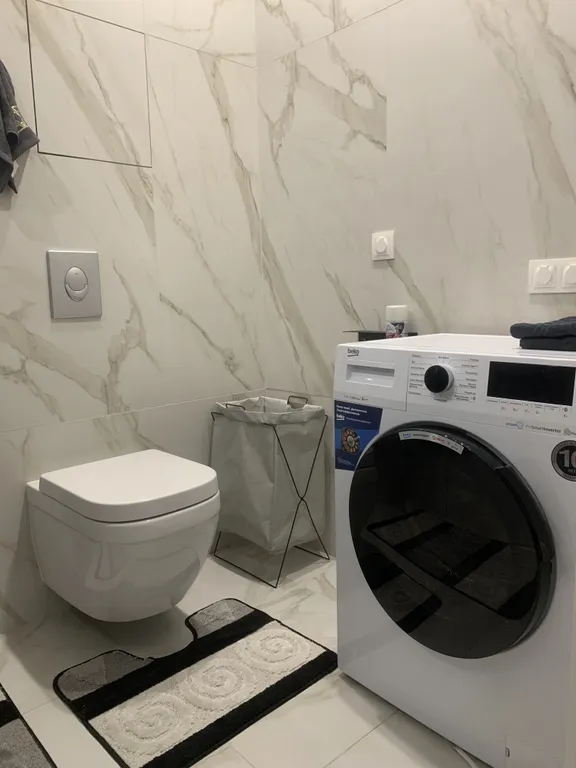 Евродвушка у Мещерского парка