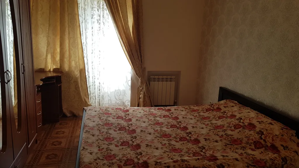 Коттедж Уютный домик с отдельным небольшим двором — Евпатория