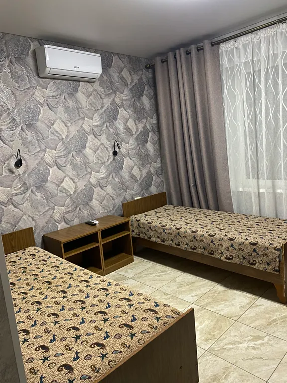 Комната, Черноморское