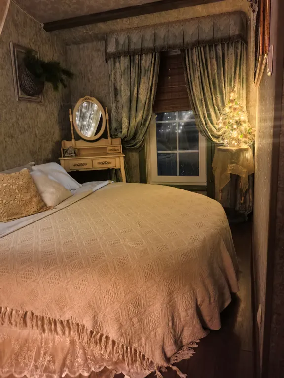 Гостевой фотодом Зазеркалье