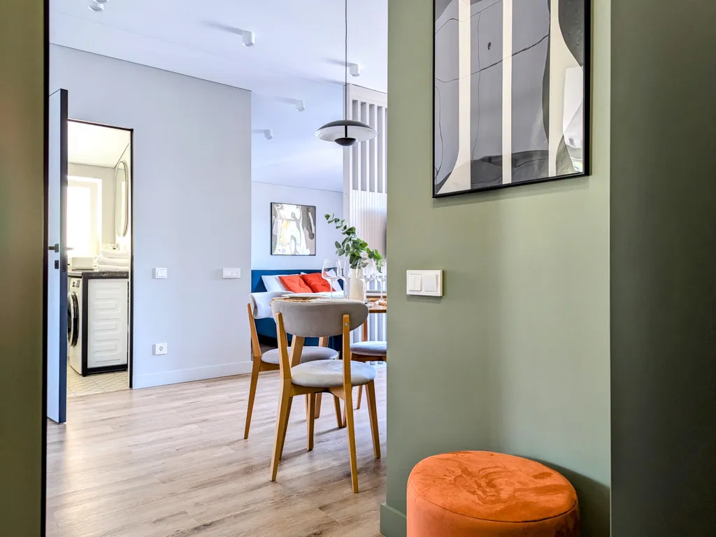 Новая квартира с видовым балконом и лыжной комнатой