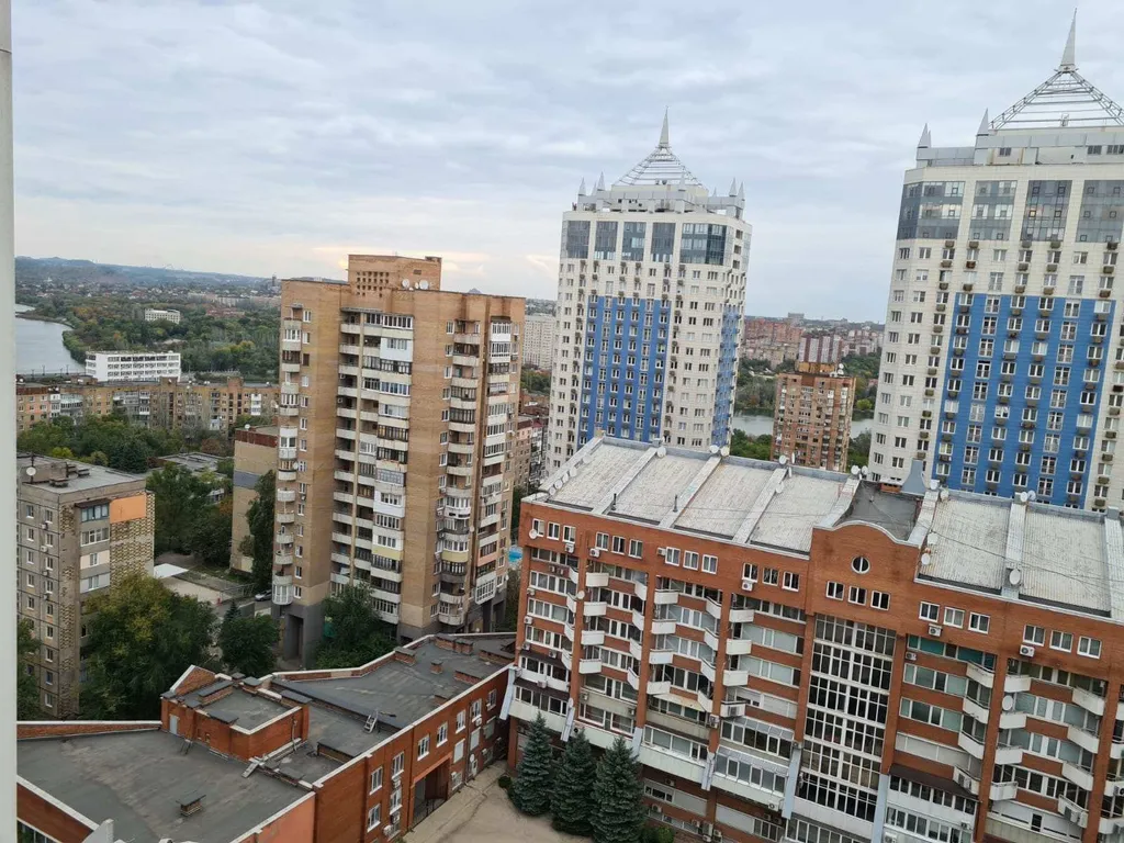 Люкс в новом доме с паркингом