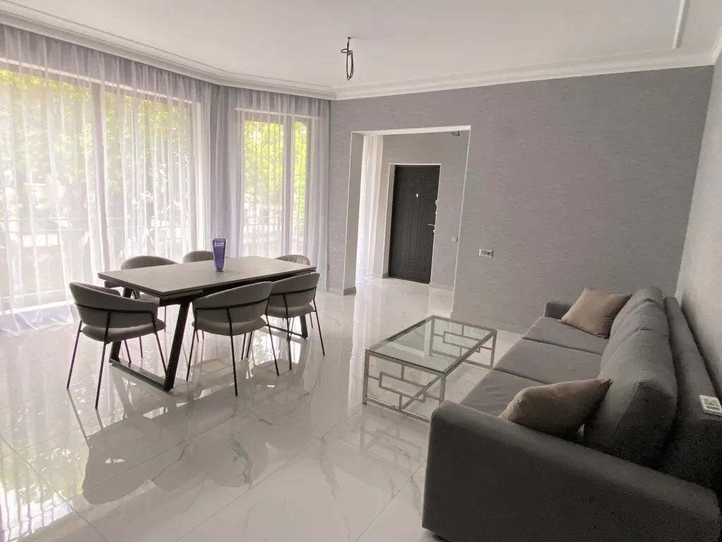 Апартамент с видом на море и город