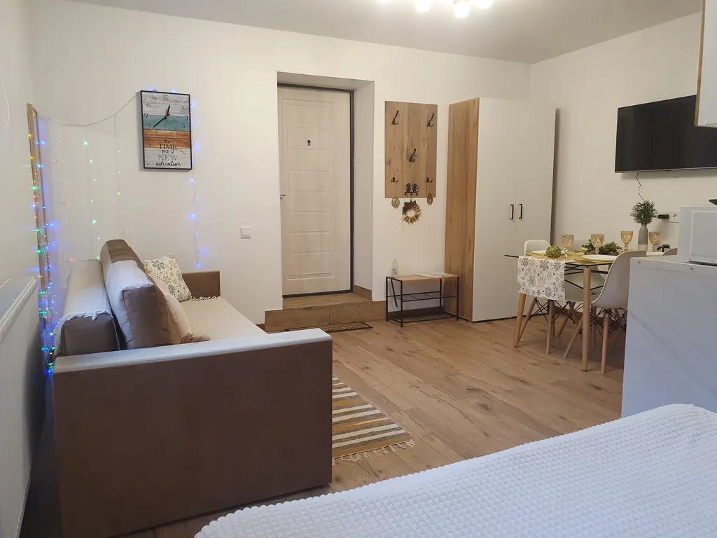 Квартира Квартира Студия с выходом на лужайку — Светлогорск