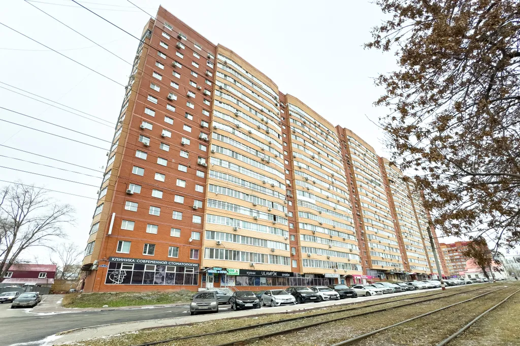 Просторные апартаменты с шикарным видом на реку Волга и город