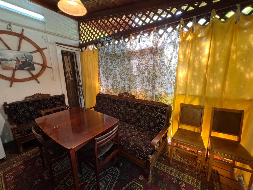 "Комфорт"с деревянной террасой