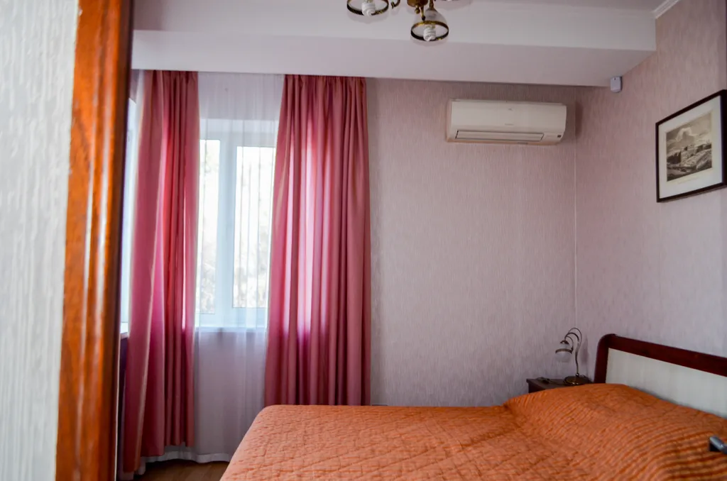 Апартаменты с балконом №2