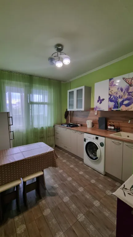 В самом центре Кисловодска, рядом с курортным бульваром,в новом доме