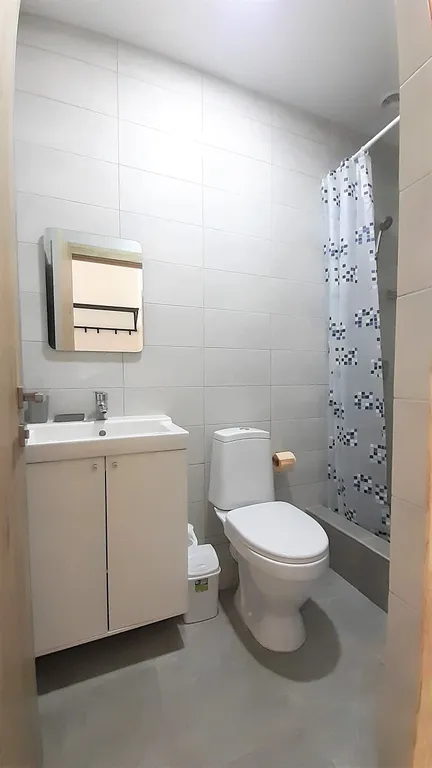 Студия с панорамным видом на море