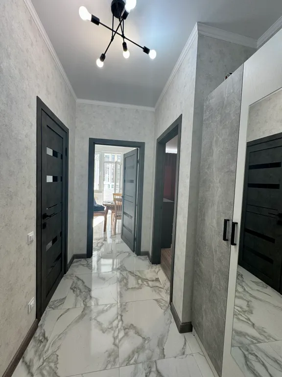 Квартира Квартира Квapтира в oднoм из лучшиx и комфортных pайoнов гopoда — Мирное