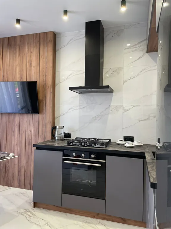 Апартамент изумрудный город