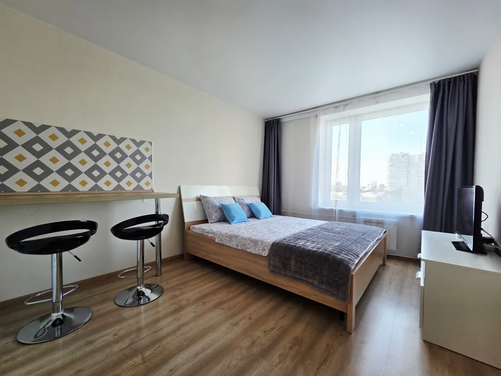 Квартира Квартира Уютная новая студия в жк саяны парк — Москва