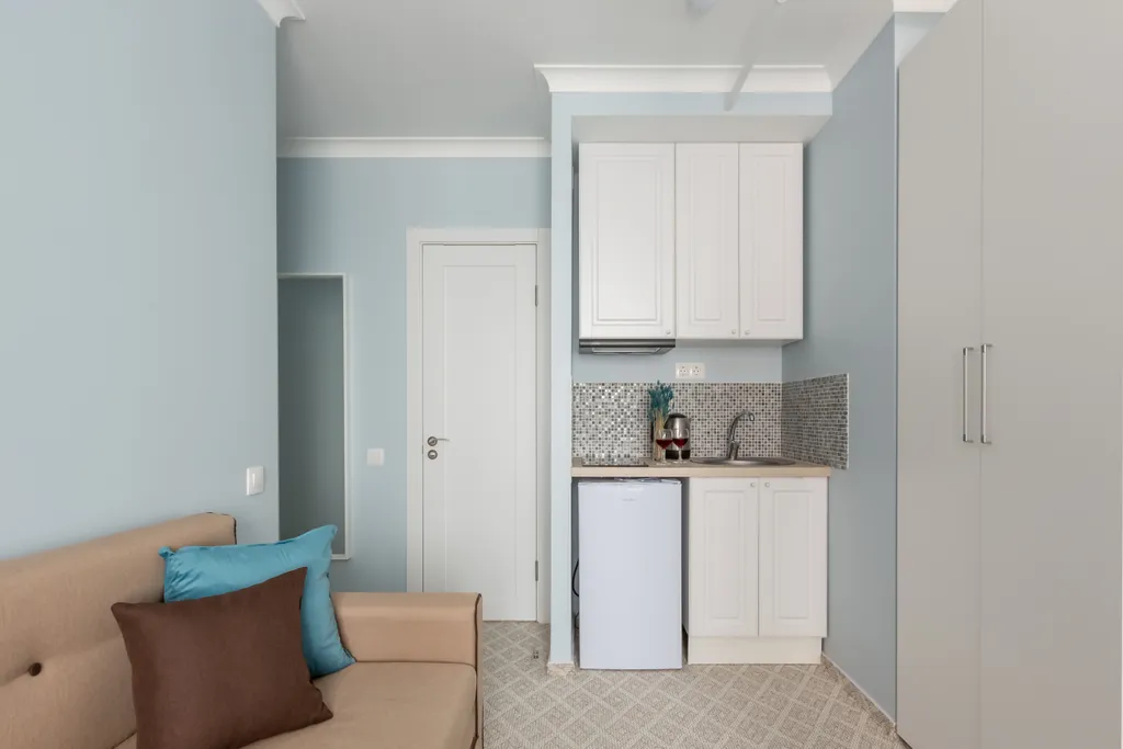 Апартаменты Кварт-Отель студия с джакузи Лазурная