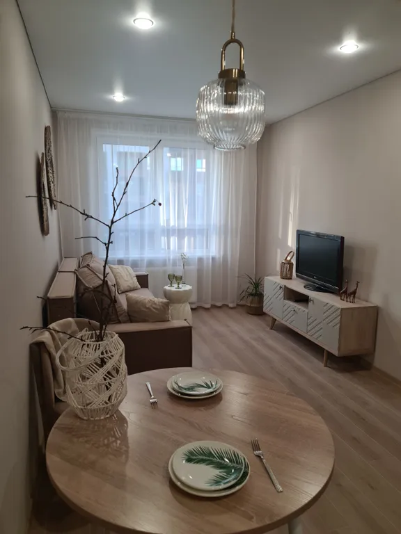 Инстаграмная евродвушка рядом с зоопарком