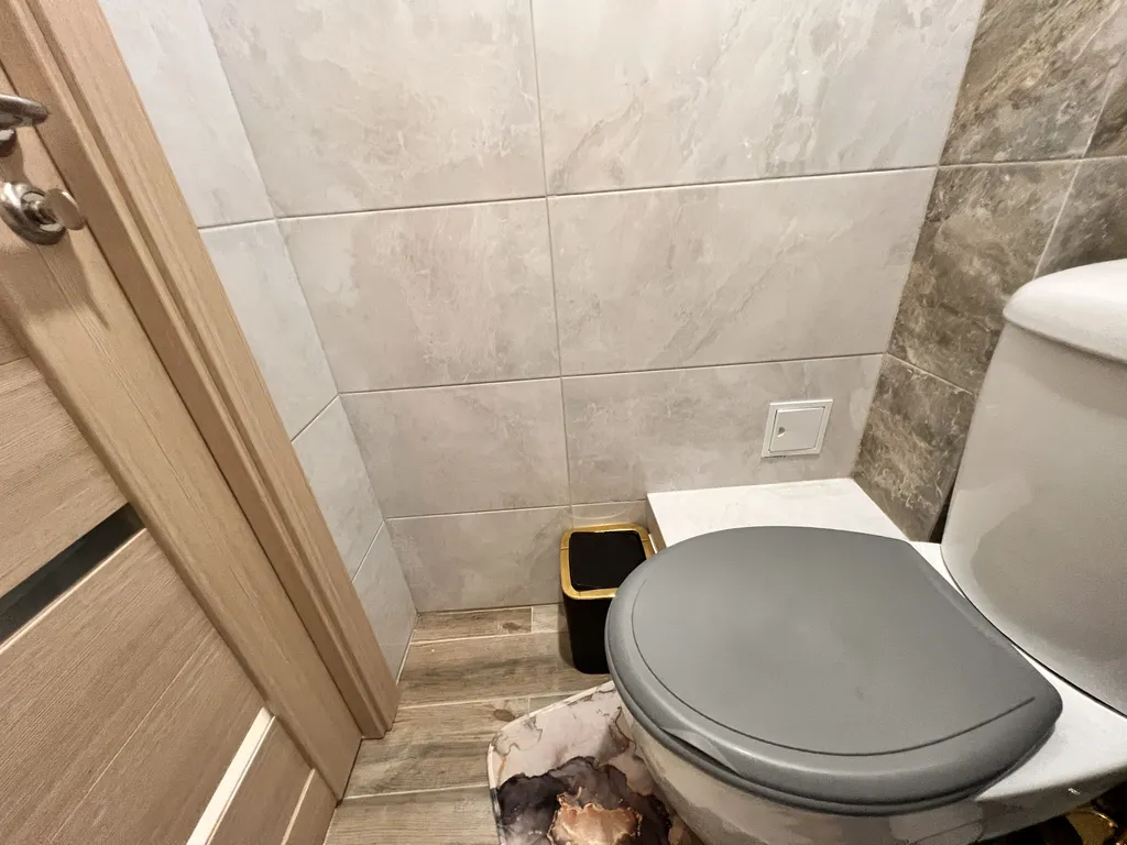 Тихий рассвет на Георгия Димитрова