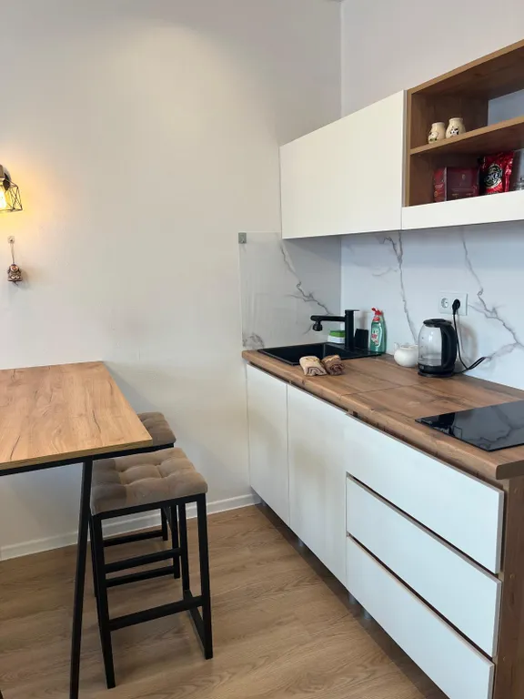 Уютная студия посуточно и на несколько часов