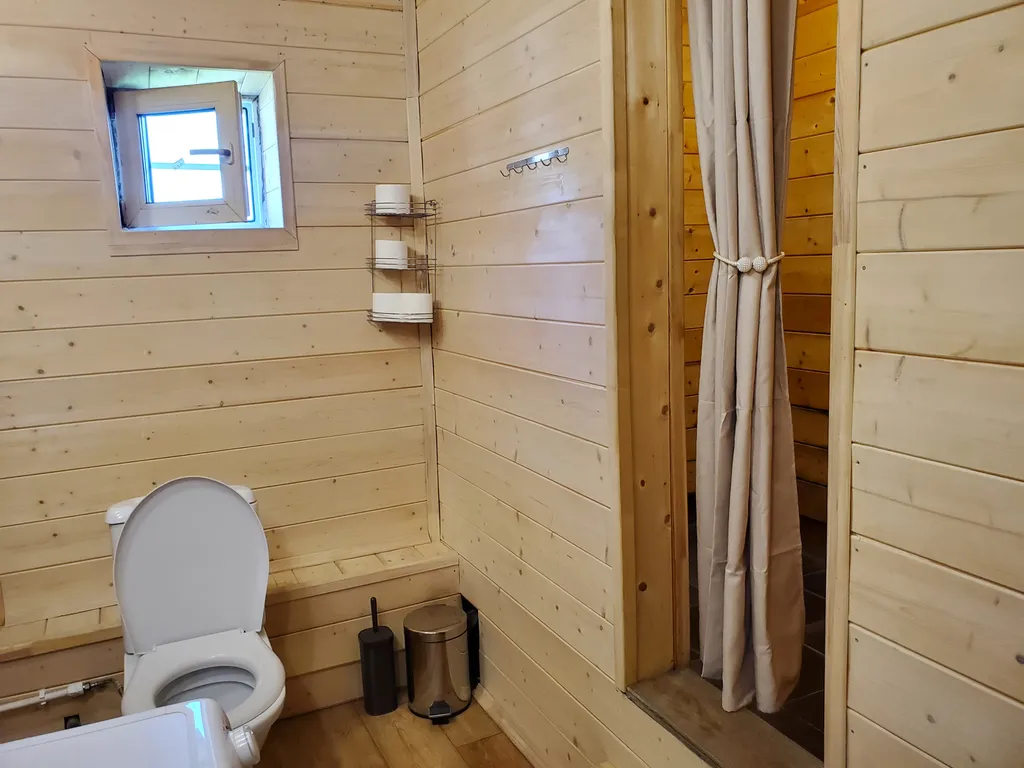 Загородный коттедж у леса