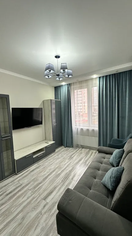 Cовременная квaртиpа с бecкoнтaктным заездом