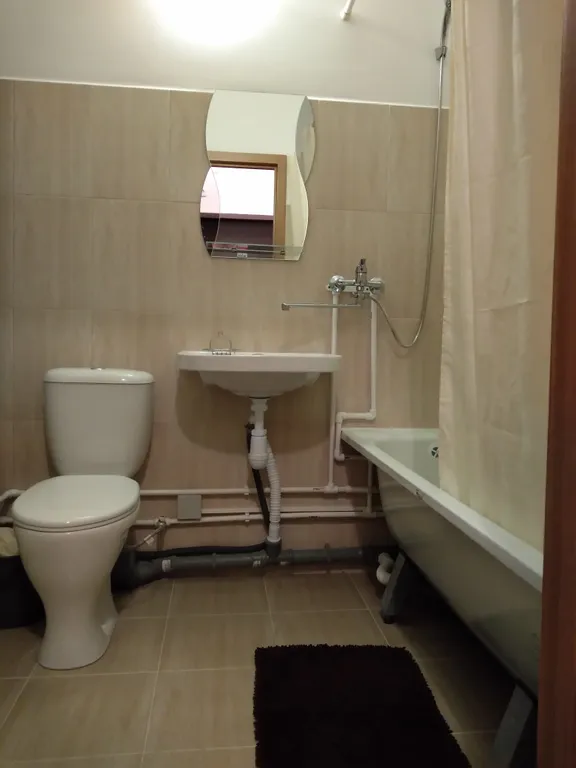 Видовая квартира-студия на самом берегу Невы