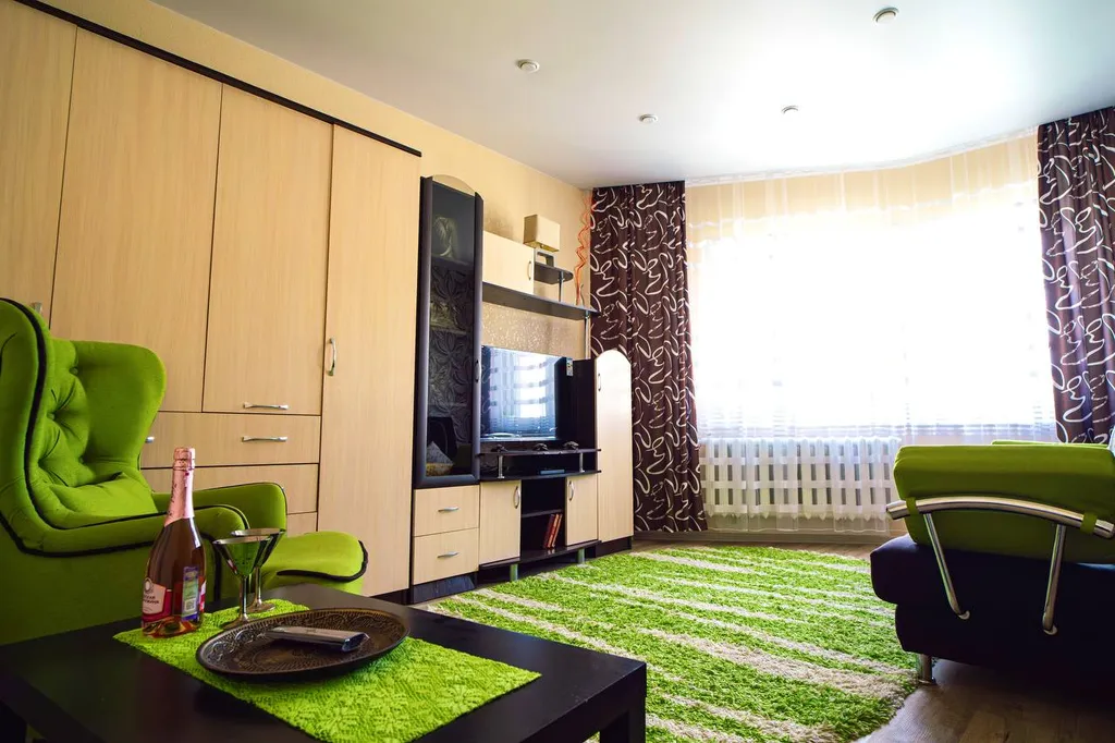 Яркая квартира в 10 минутах от Байкала