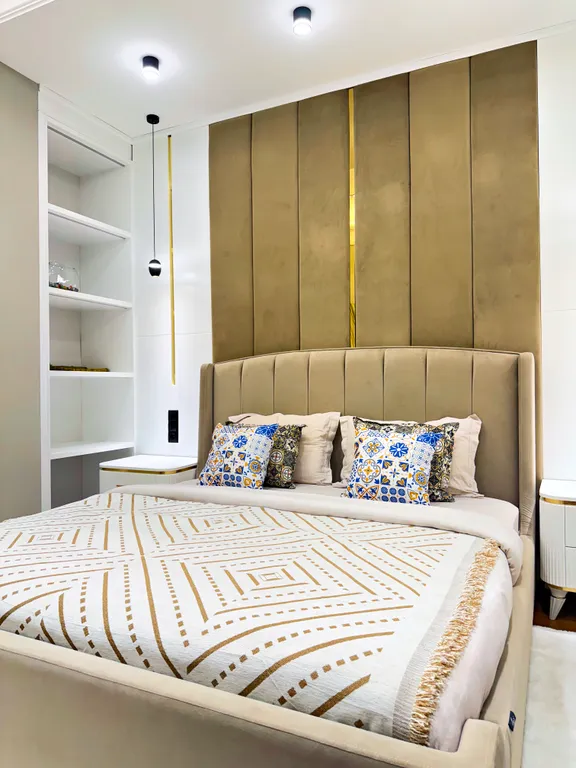 Kazakhstan resident's 171 by Royal rentals