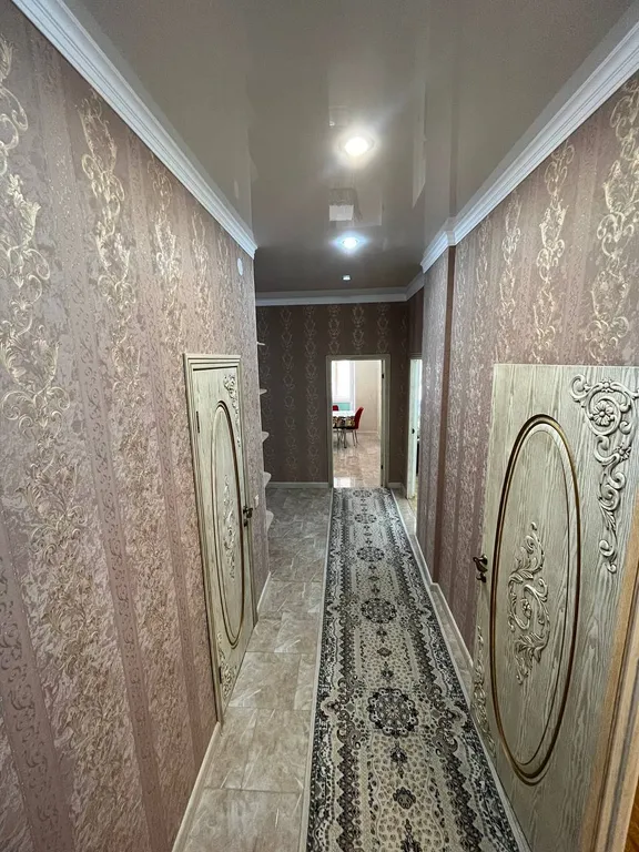 У себя дома