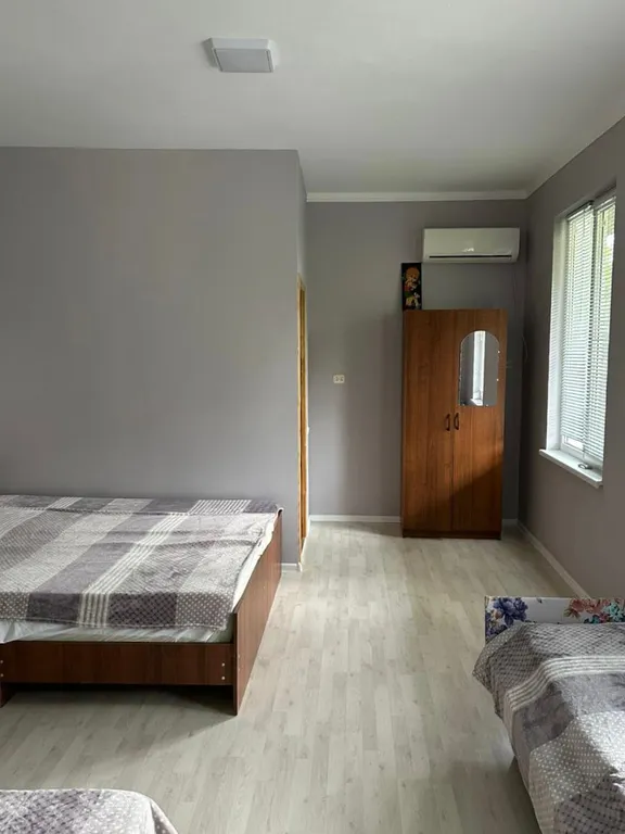 Уютный собственный дом на большую компанию недалеко от моря