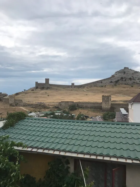 Квартира Комнаты Возле Генуэзской крепости — аренда посуточно в Судак