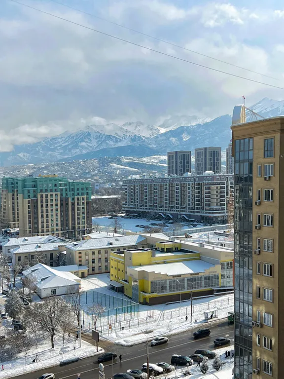 Квартира Пять новых апартаментов в ЖК R-House (100м от MEGA) — Алматы