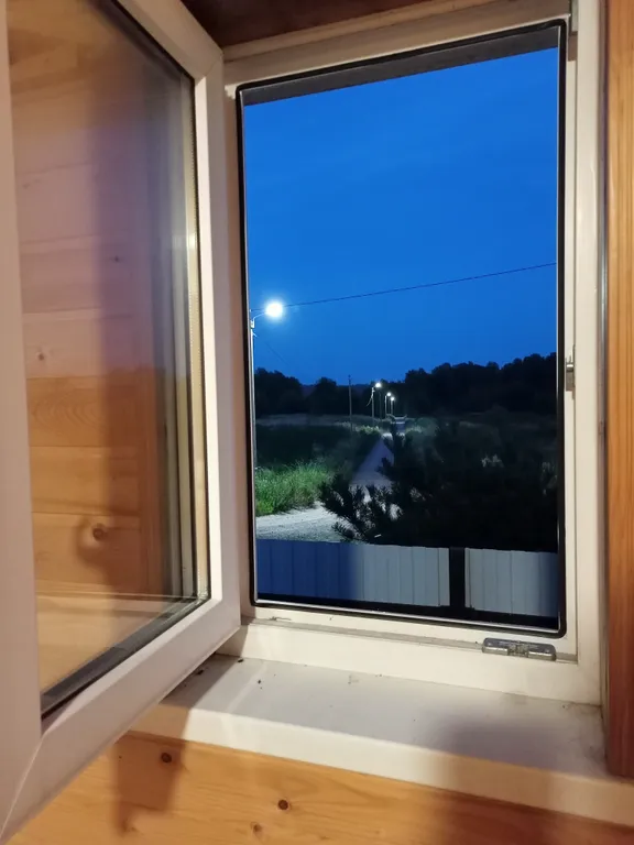 Дом на берегу Красного озера