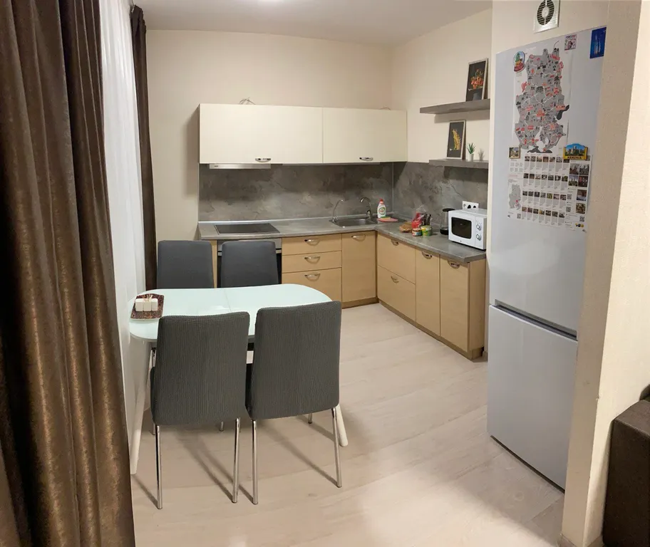 Уютная, большая трёхкомнатная квартира