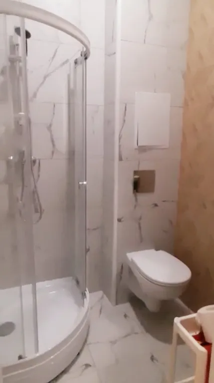 Квартира Квартира с балконом, рядом с метро и бесплатной парковкой. — Москва