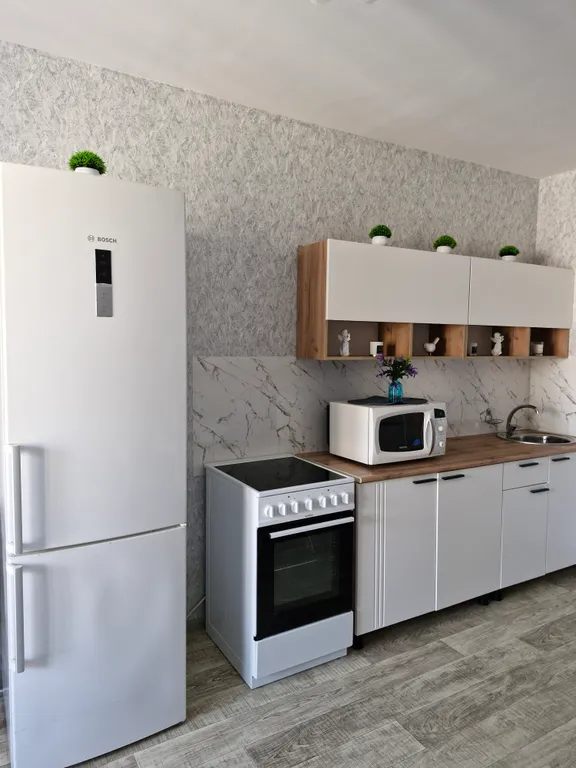 Квартира Квартира Шикарная просторная евротрешка для большой семьи или компании — Ярославль