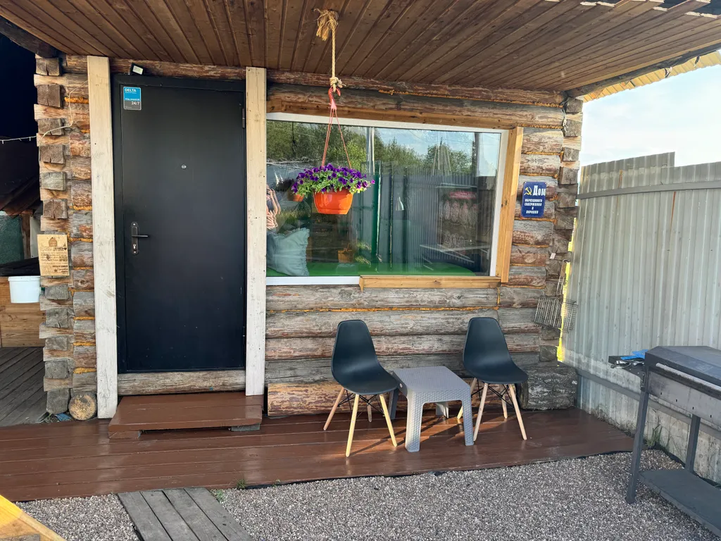 Уютный срубовой дом с баней